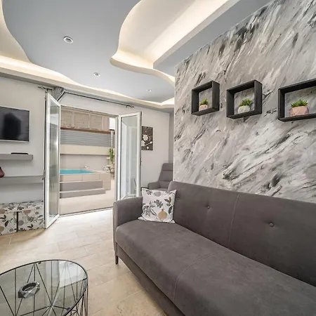 Pavlina's Apartment